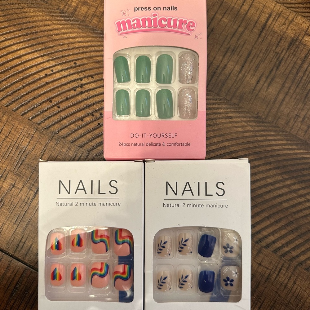 3 Press-On Nail Set - Green and Glitter, Rainbow, and Blue Floral